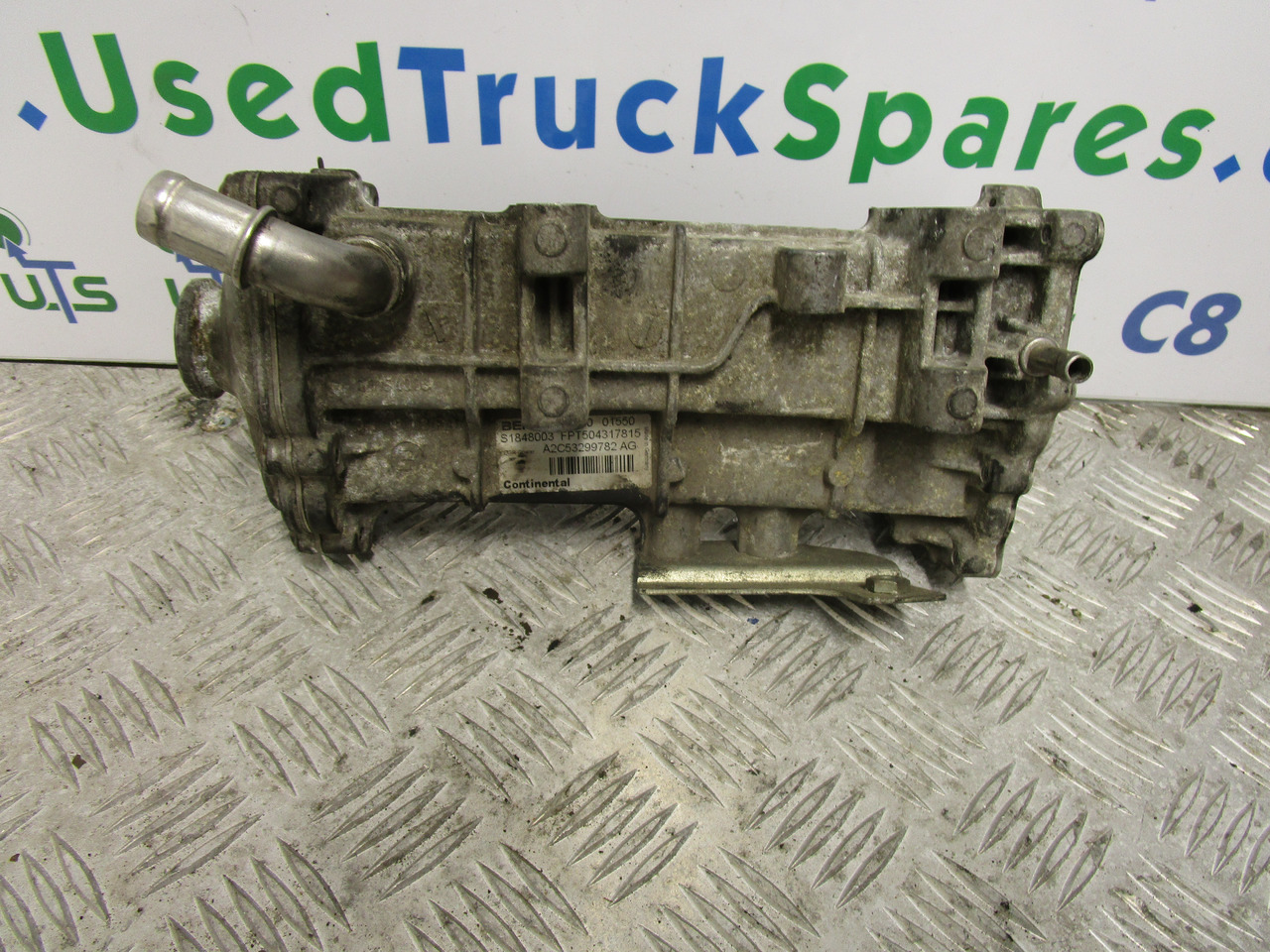 IVECO DAILY 3.0 EGR COOLER P/NO 504317815 - Mootor ja varuosad - Veoauto: pilt 1 IVECO DAILY 3.0 EGR COOLER P/NO 504317815 - Mootor ja varuosad - Veoauto: pilt 1
