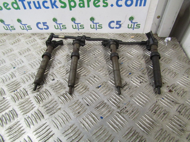 IVECO DAILY 3.0 EURO 5 BOSCH INJECTORS P/NO 04451160193271 - Kütusesüsteem - Veoauto: pilt 1 IVECO DAILY 3.0 EURO 5 BOSCH INJECTORS P/NO 04451160193271 - Kütusesüsteem - Veoauto: pilt 1