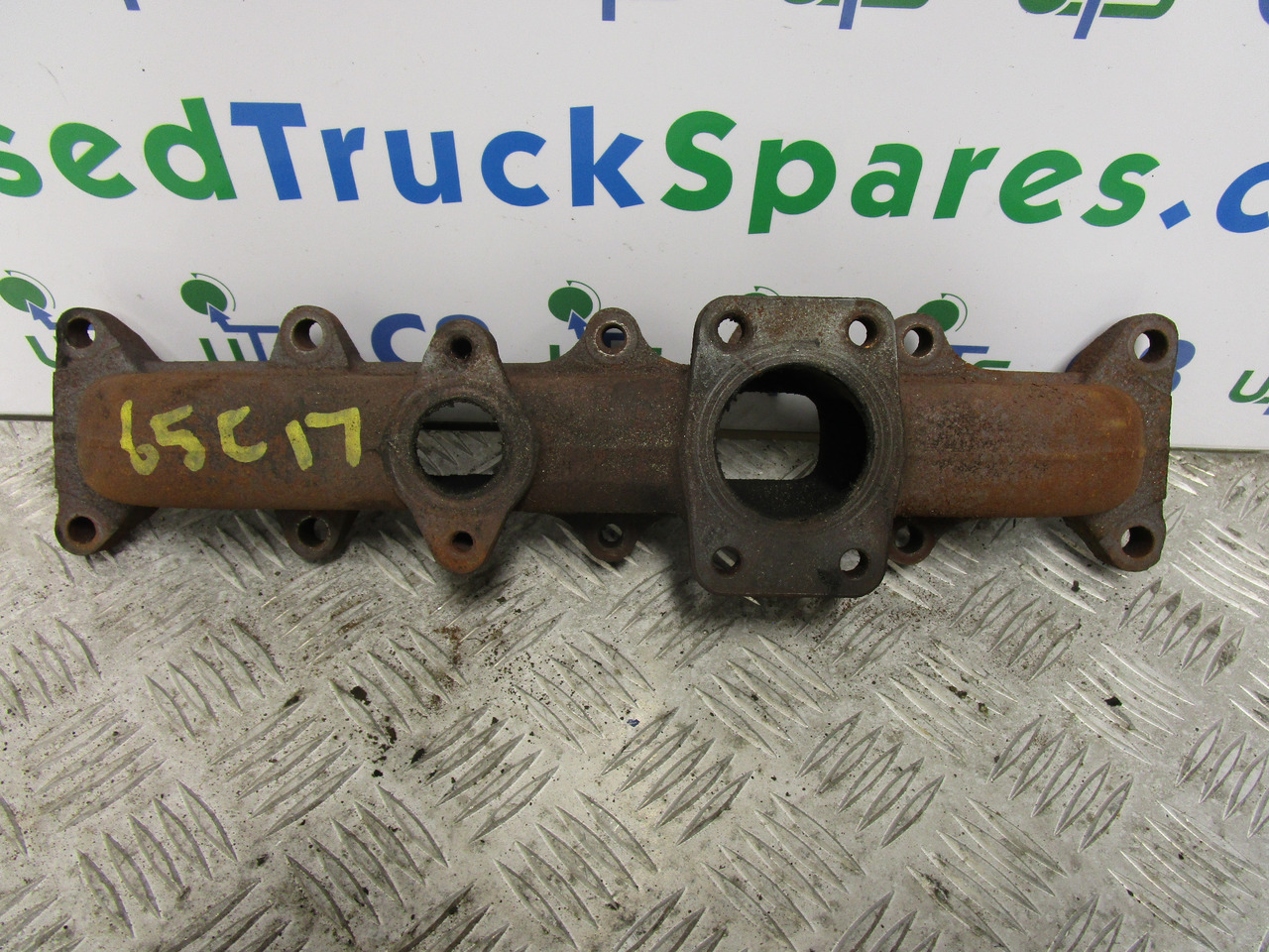 IVECO DAILY 3.0 EXHAUST MANIFOLD P/NO 50433559 - Väljalaskesüsteem - Veoauto: pilt 1 IVECO DAILY 3.0 EXHAUST MANIFOLD P/NO 50433559 - Väljalaskesüsteem - Veoauto: pilt 1