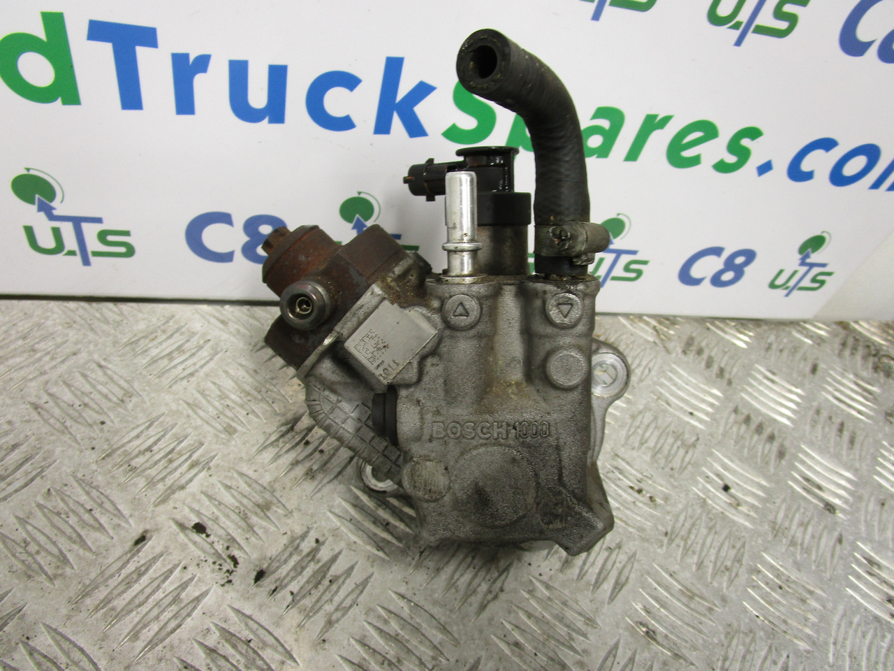 IVECO DAILY 3.0 FICE3481C BOSCH FUEL PUMP P/NO 0445010512 - Kütusesüsteem - Veoauto: pilt 1 IVECO DAILY 3.0 FICE3481C BOSCH FUEL PUMP P/NO 0445010512 - Kütusesüsteem - Veoauto: pilt 1