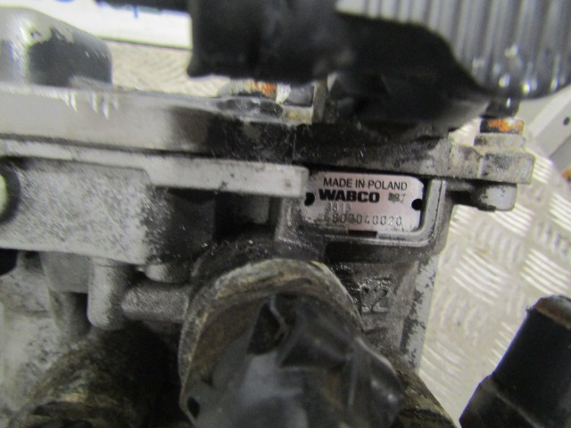 IVECO STRALIS EBS TRAILER CONTROL VALVE ‘WABCO’ P/NO 4802040020 - Piduriosad - Veoauto: pilt 3 IVECO STRALIS EBS TRAILER CONTROL VALVE ‘WABCO’ P/NO 4802040020 - Piduriosad - Veoauto: pilt 3