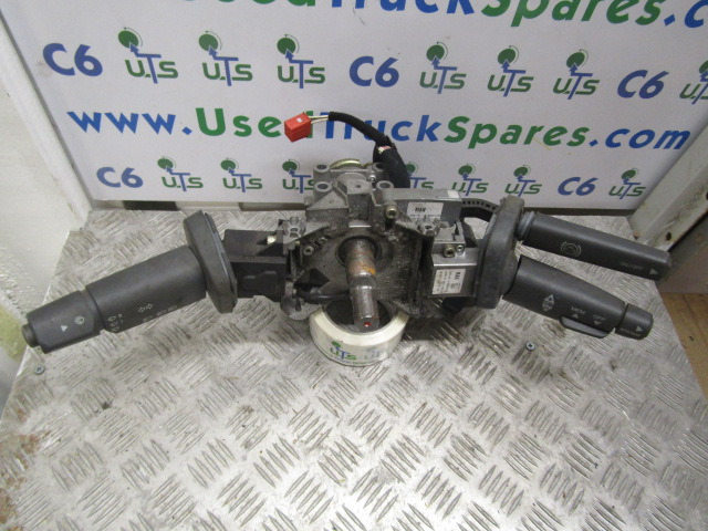 MAN TGM/TGL STEERING COLUMN & STALKS - Juhtimine - Veoauto: pilt 2 MAN TGM/TGL STEERING COLUMN & STALKS - Juhtimine - Veoauto: pilt 2