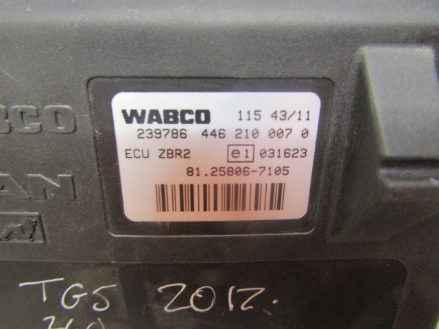 MAN TGS ZBR2 ECU WABCO P/NO 446 210 0070 MAN P/NO 81.25806.7105 - Mootori juhtimisseade - Veoauto: pilt 2 MAN TGS ZBR2 ECU WABCO P/NO 446 210 0070 MAN P/NO 81.25806.7105 - Mootori juhtimisseade - Veoauto: pilt 2