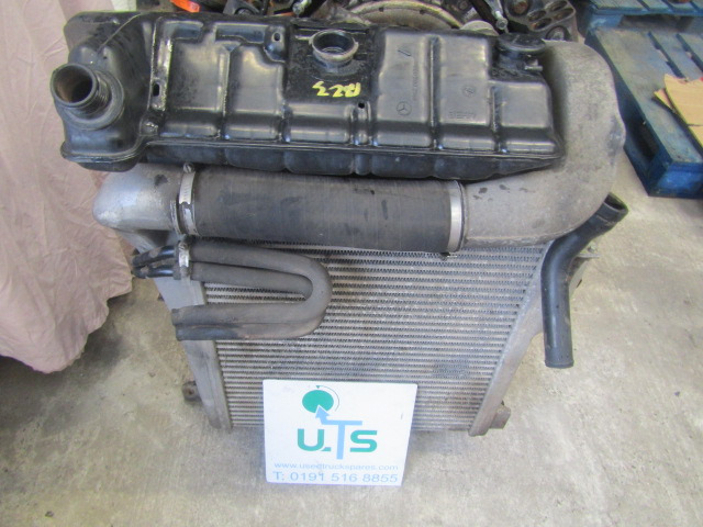 MERCEDES ATEGO 1823 RADIATOR / INTERCOOLER - Radiaator - Veoauto: pilt 2 MERCEDES ATEGO 1823 RADIATOR / INTERCOOLER - Radiaator - Veoauto: pilt 2