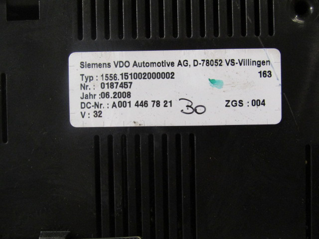 MERCEDES ATEGO CLOCK CLUSTER P/NO A001 448 7821 - Juhtimine - Veoauto: pilt 2 MERCEDES ATEGO CLOCK CLUSTER P/NO A001 448 7821 - Juhtimine - Veoauto: pilt 2