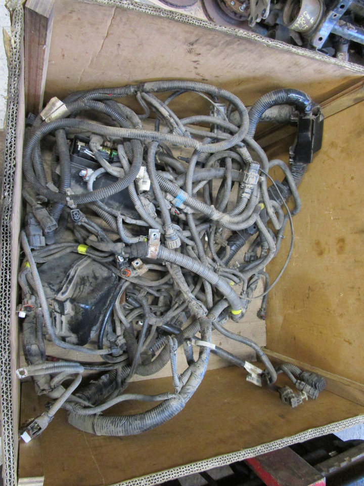 MITSUBISHI FUSO 4P10 COMPLETE WIRING HARNESS - Elektrisüsteem - Veoauto: pilt 2 MITSUBISHI FUSO 4P10 COMPLETE WIRING HARNESS - Elektrisüsteem - Veoauto: pilt 2