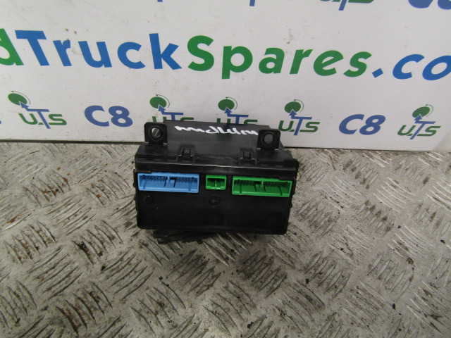Elektrisüsteem - Veoauto RENAULT MIDLUM DXI VECU MODULE P/NO 7421313712-PO3: pilt 1