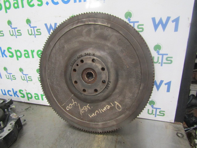 RENAULT PREMIUM 400/380 FLYWHEEL P/NO 5600 426 342A - Pöördratas - Veoauto: pilt 1 RENAULT PREMIUM 400/380 FLYWHEEL P/NO 5600 426 342A - Pöördratas - Veoauto: pilt 1