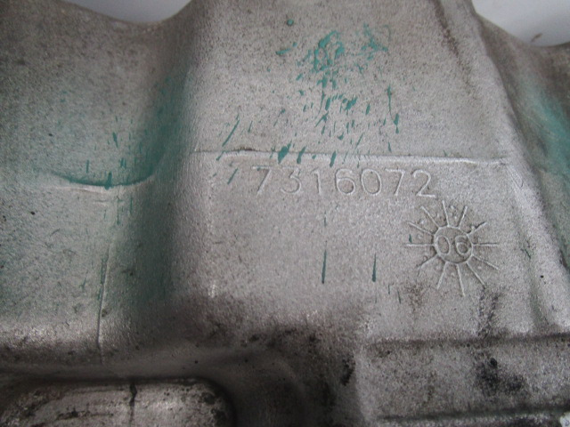 VOLVO FE 240/280 D7E INLET MANIFOLD 7316072 - Mootor ja varuosad - Veoauto: pilt 3 VOLVO FE 240/280 D7E INLET MANIFOLD 7316072 - Mootor ja varuosad - Veoauto: pilt 3