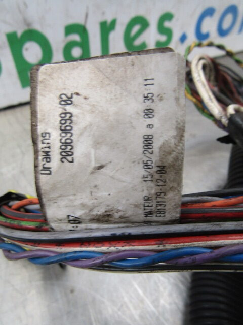 VOLVO FH13A ECU / FUSEBOARD HARNESS P/NO 20969699 / 02 - Mootori juhtimisseade - Veoauto: pilt 3 VOLVO FH13A ECU / FUSEBOARD HARNESS P/NO 20969699 / 02 - Mootori juhtimisseade - Veoauto: pilt 3