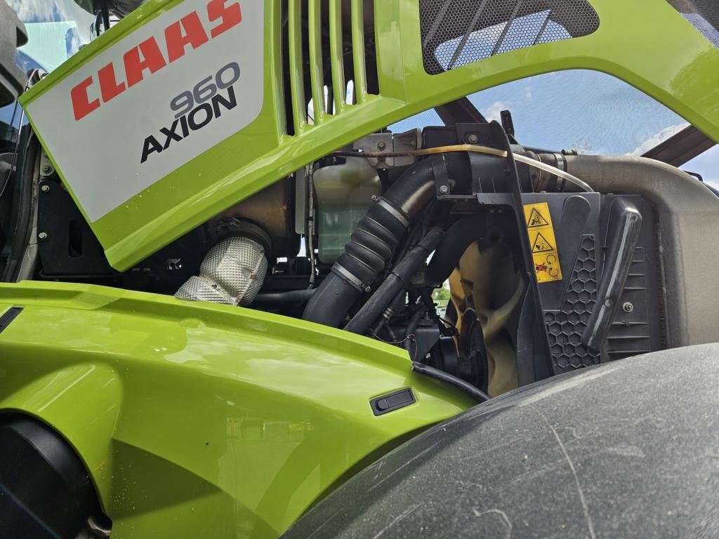 CLAAS AXION 960 CMATIC - Traktor: pilt 2 CLAAS AXION 960 CMATIC - Traktor: pilt 2