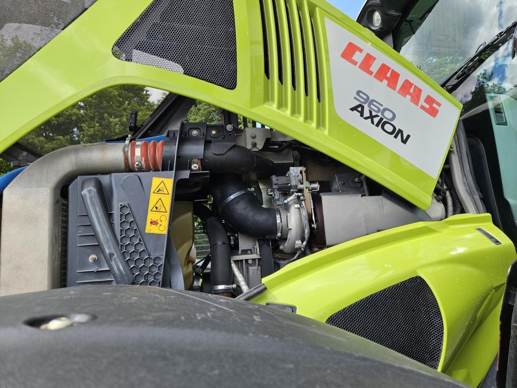 CLAAS AXION 960 - Traktor: pilt 5 CLAAS AXION 960 - Traktor: pilt 5
