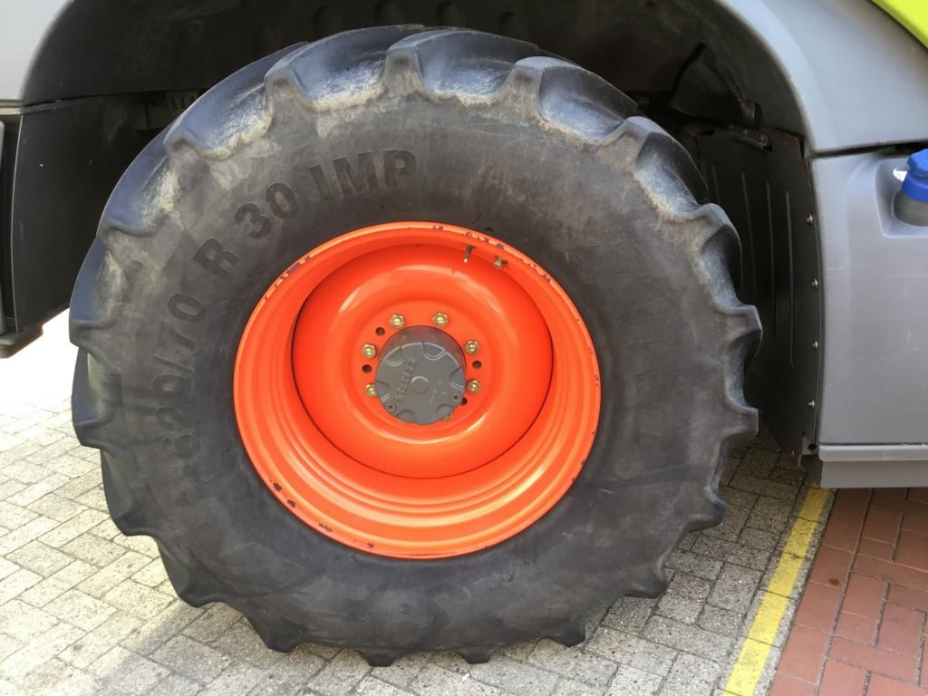 CLAAS JAGUAR 960 - Koristusmasin: pilt 2 CLAAS JAGUAR 960 - Koristusmasin: pilt 2