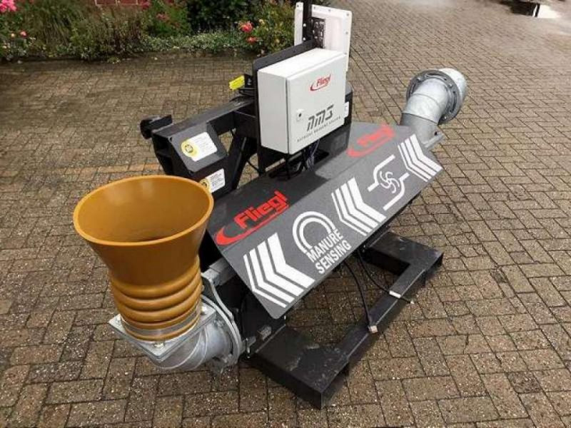 Fliegl NIR STATION 8 - Väetamisseadmed: pilt 4 Fliegl NIR STATION 8 - Väetamisseadmed: pilt 4