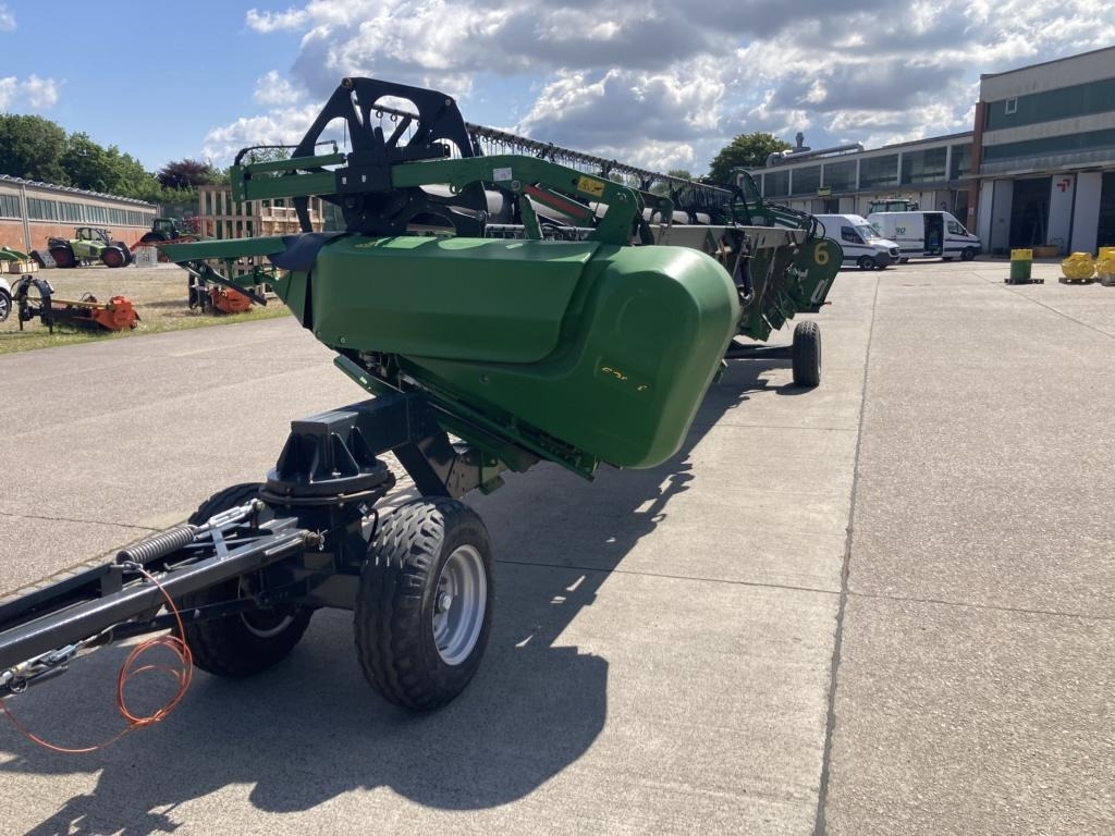 John Deere 630X - Kombain: pilt 2 John Deere 630X - Kombain: pilt 2