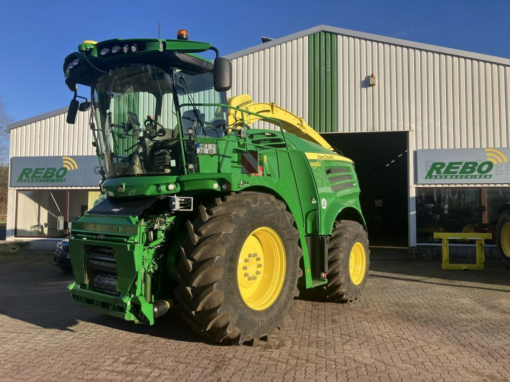John Deere 8600 FELDHÄCKSLER - Saagikoristusmasin: pilt 1 John Deere 8600 FELDHÄCKSLER - Saagikoristusmasin: pilt 1