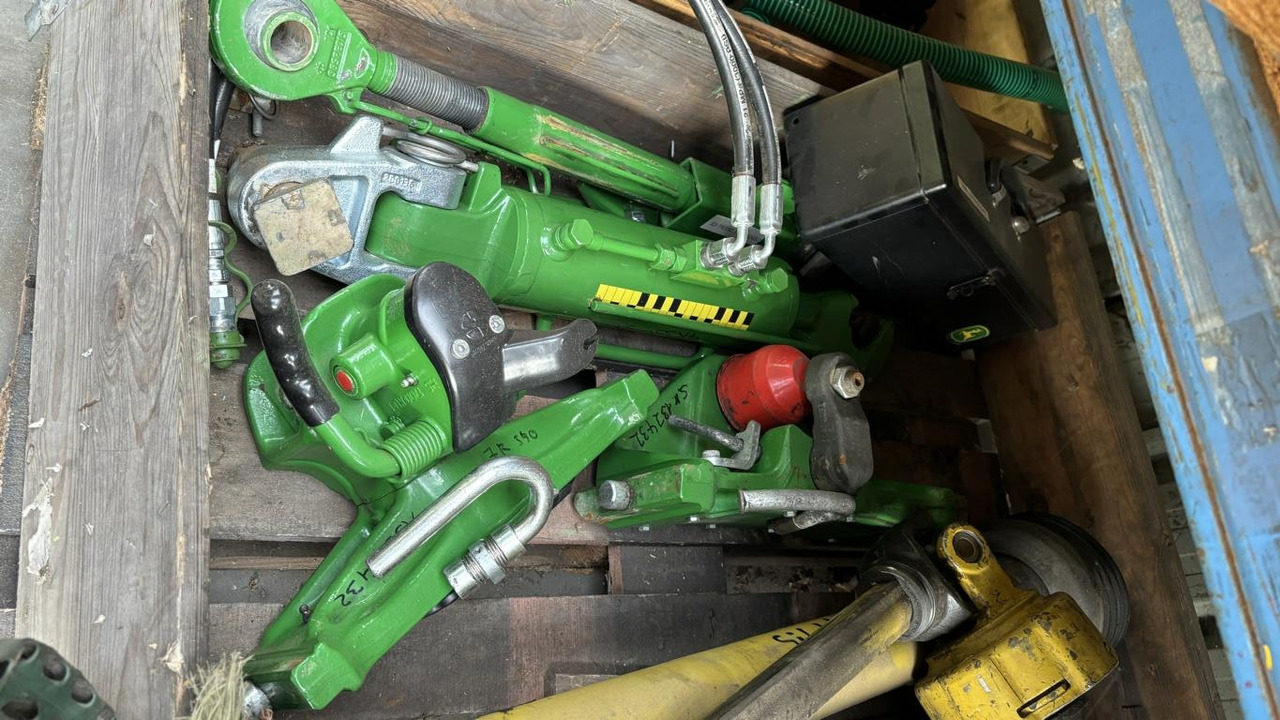 John Deere TRAKTOR 7R350 - Traktor: pilt 2 John Deere TRAKTOR 7R350 - Traktor: pilt 2