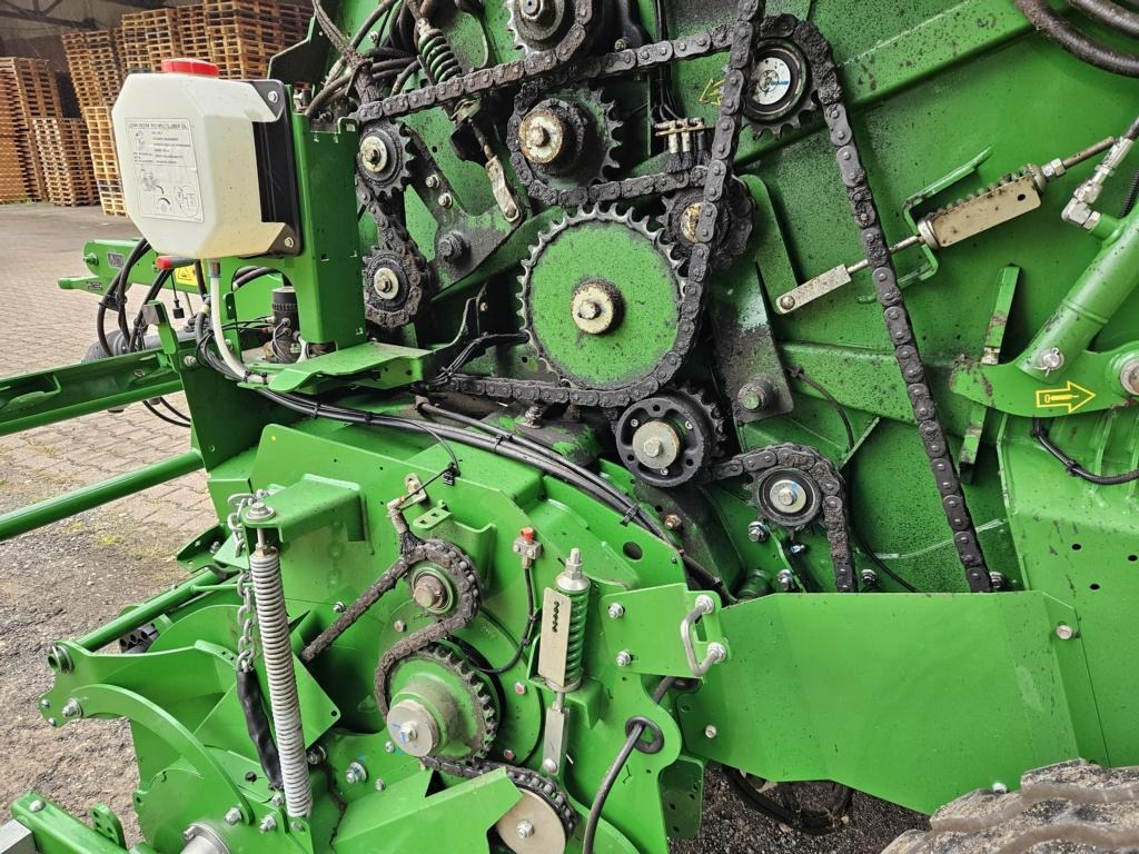 John Deere V461M - PAKET FÜR RUNDBALLENPR - Heinapalli mähkija: pilt 4 John Deere V461M - PAKET FÜR RUNDBALLENPR - Heinapalli mähkija: pilt 4