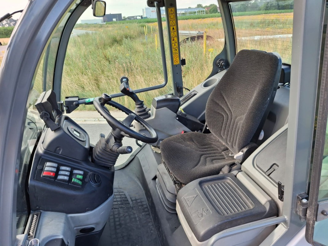 Kramer 30.8T - Rataslaadur: pilt 3 Kramer 30.8T - Rataslaadur: pilt 3