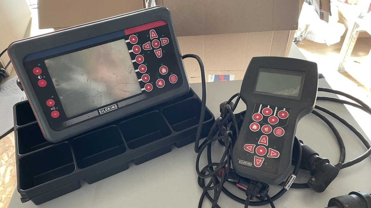 Mayer SILOKING DUO 14CBM-T - Söödasegamisvanker: pilt 3 Mayer SILOKING DUO 14CBM-T - Söödasegamisvanker: pilt 3