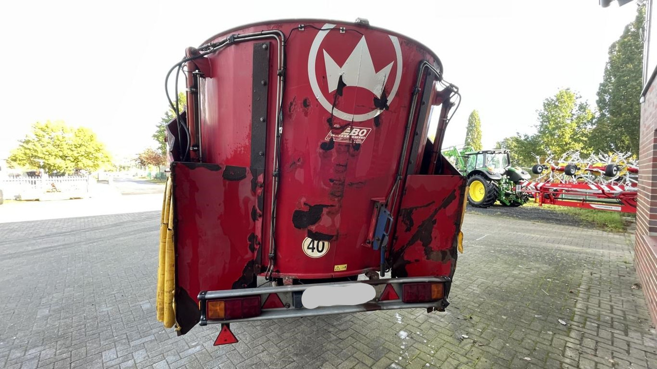 Mayer SILOKING DUO 14CBM-T - Söödasegamisvanker: pilt 2 Mayer SILOKING DUO 14CBM-T - Söödasegamisvanker: pilt 2