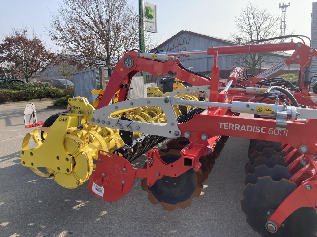 Pöttinger TERRADISC 6001 T - Ketasäke: pilt 4 Pöttinger TERRADISC 6001 T - Ketasäke: pilt 4
