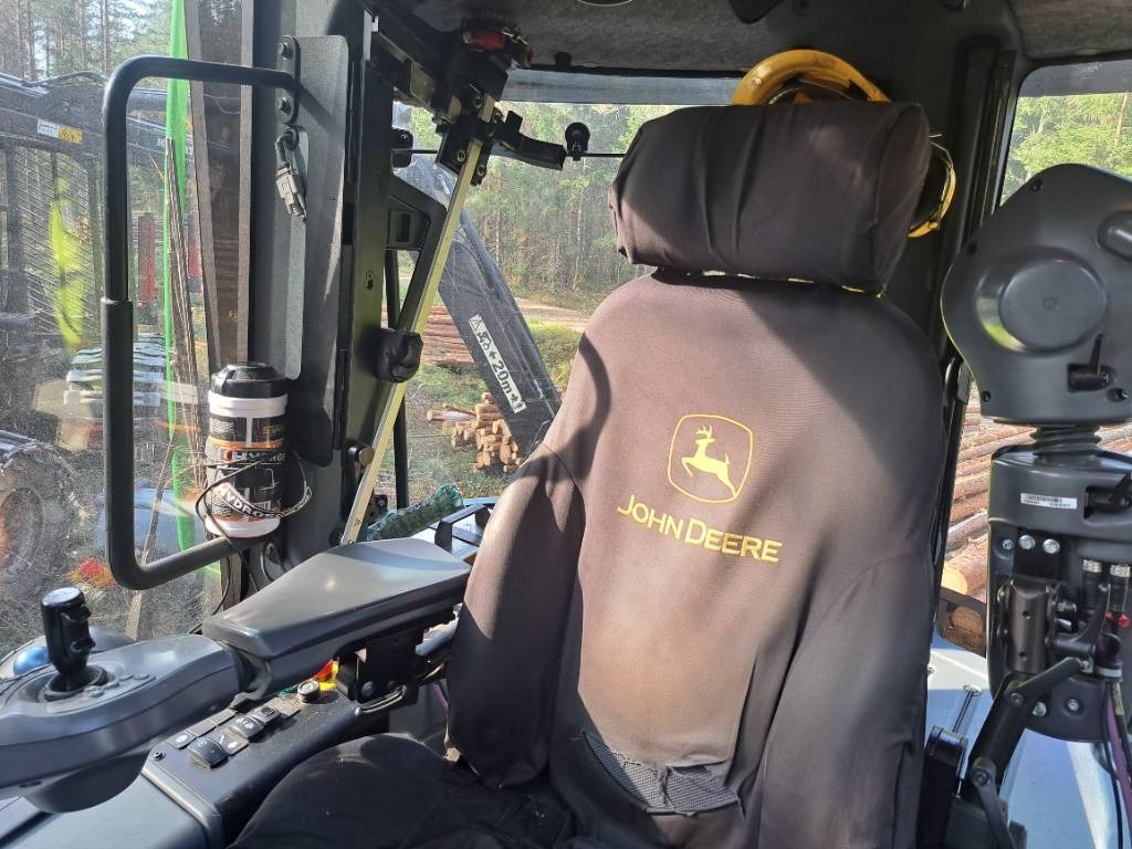 John Deere 1170G - Metsakoristaja: pilt 5 John Deere 1170G - Metsakoristaja: pilt 5