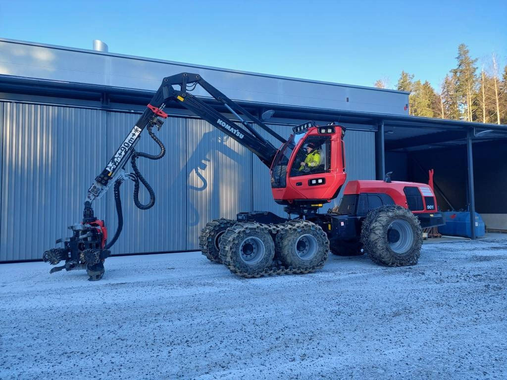 Komatsu 901 - Metsakoristaja: pilt 3 Komatsu 901 - Metsakoristaja: pilt 3