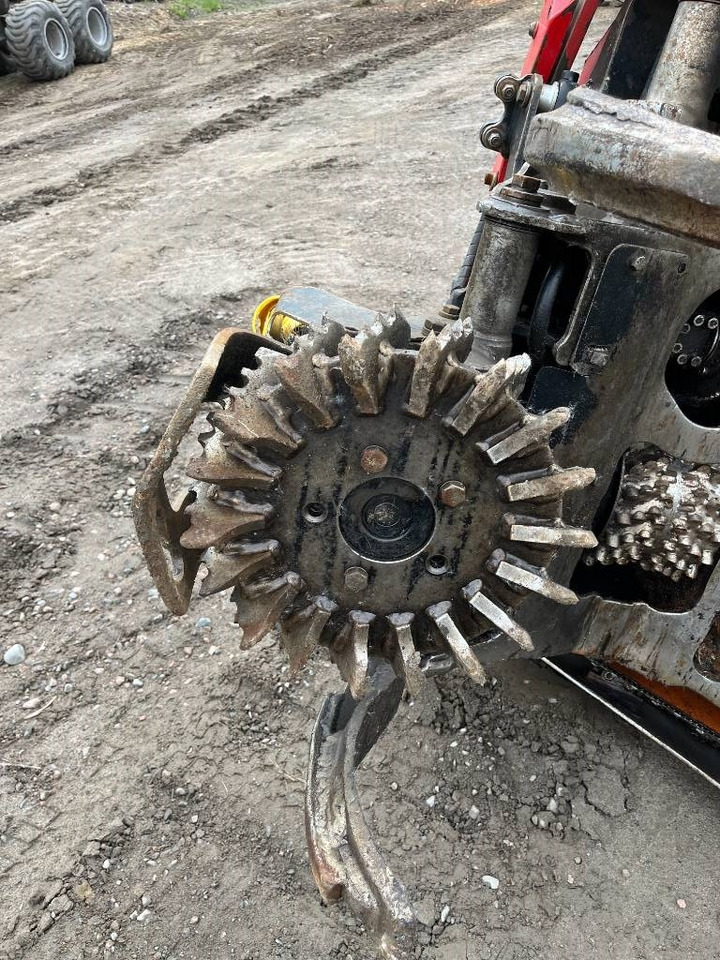 Komatsu 901 - Metsakoristaja: pilt 3 Komatsu 901 - Metsakoristaja: pilt 3