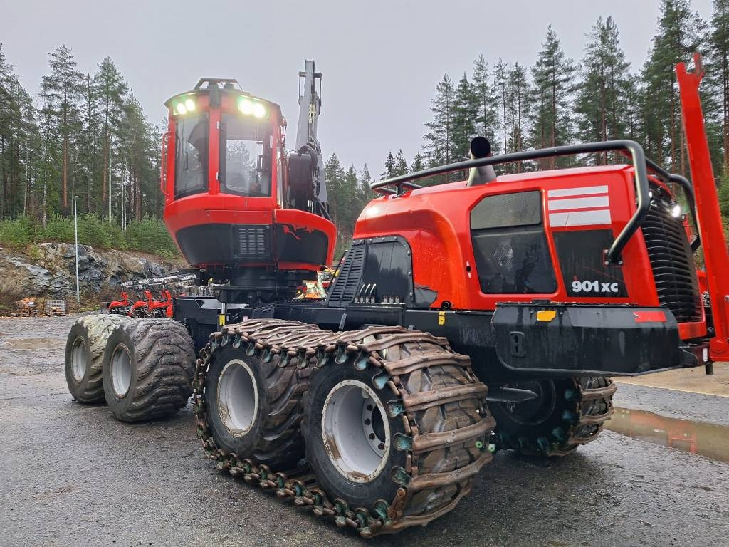 Komatsu 901 XC - Metsakoristaja: pilt 4 Komatsu 901 XC - Metsakoristaja: pilt 4