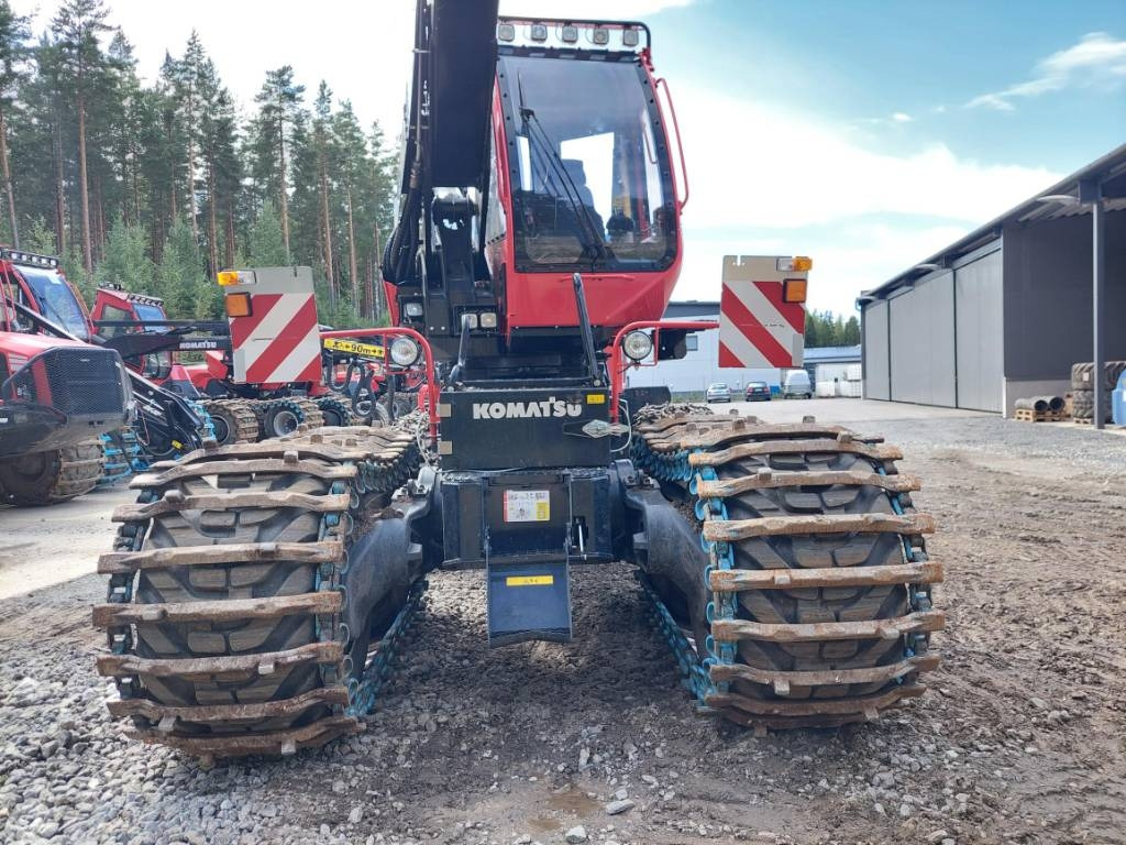 Komatsu 901 XC - Metsakoristaja: pilt 2 Komatsu 901 XC - Metsakoristaja: pilt 2