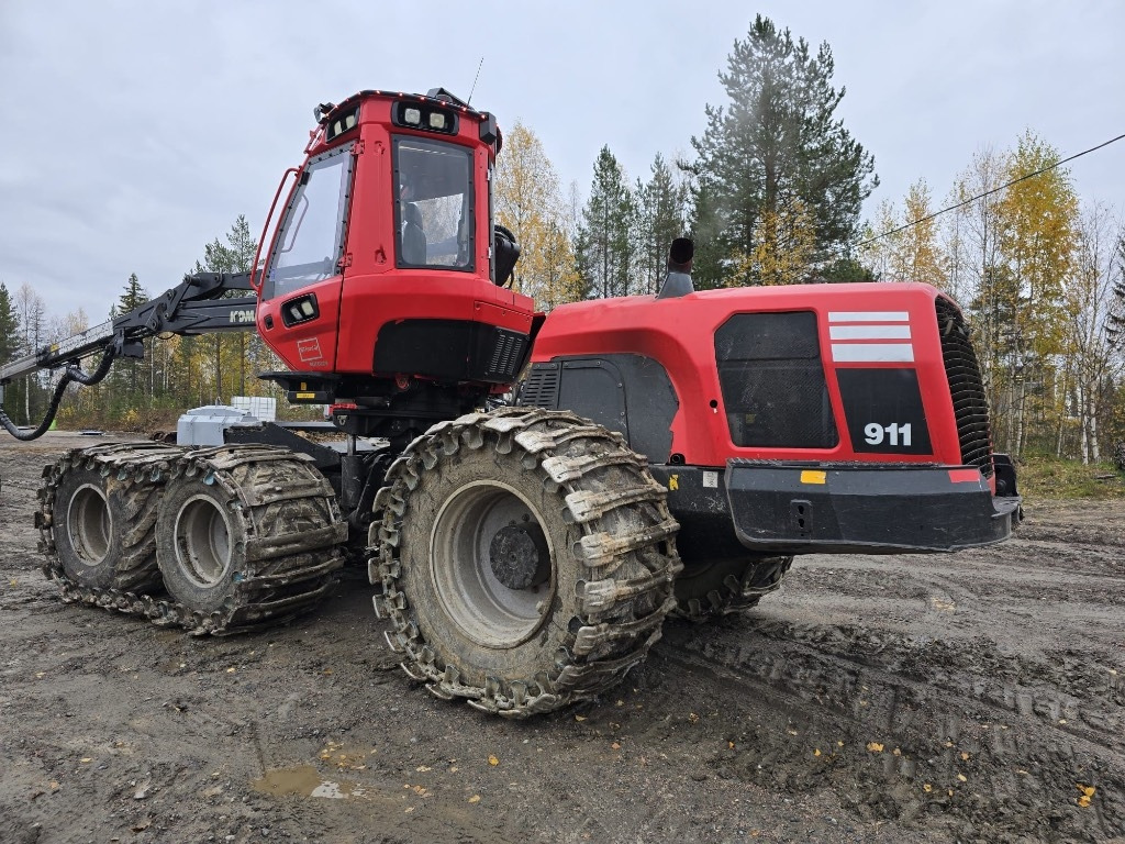 Komatsu 911.7 - Metsakoristaja: pilt 4 Komatsu 911.7 - Metsakoristaja: pilt 4