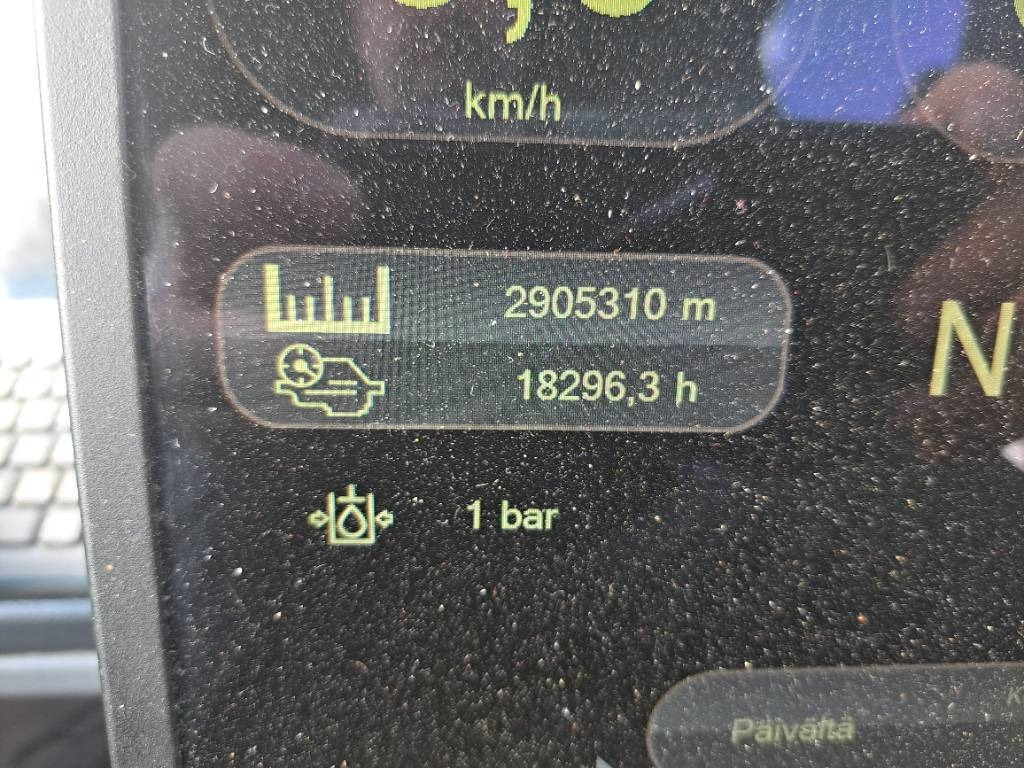 Komatsu 911 - Metsakoristaja: pilt 3 Komatsu 911 - Metsakoristaja: pilt 3