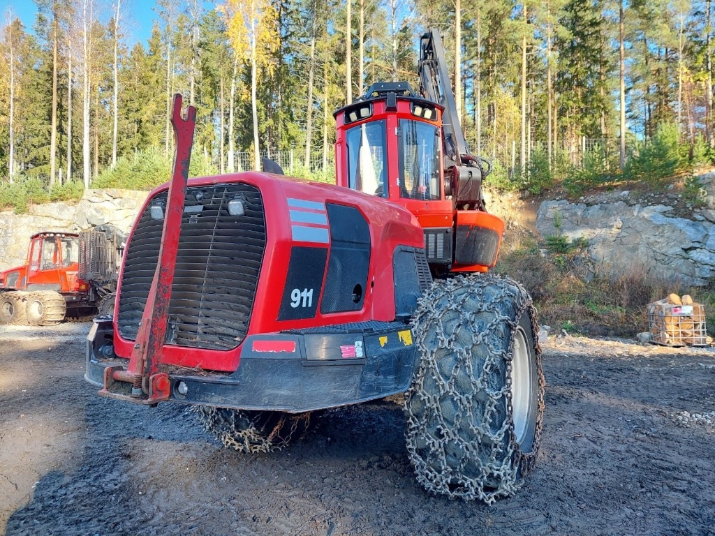 Komatsu 911 - Metsakoristaja: pilt 4 Komatsu 911 - Metsakoristaja: pilt 4