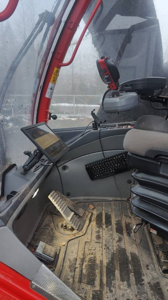 Metsakoristaja Komatsu 931XC: pilt 7