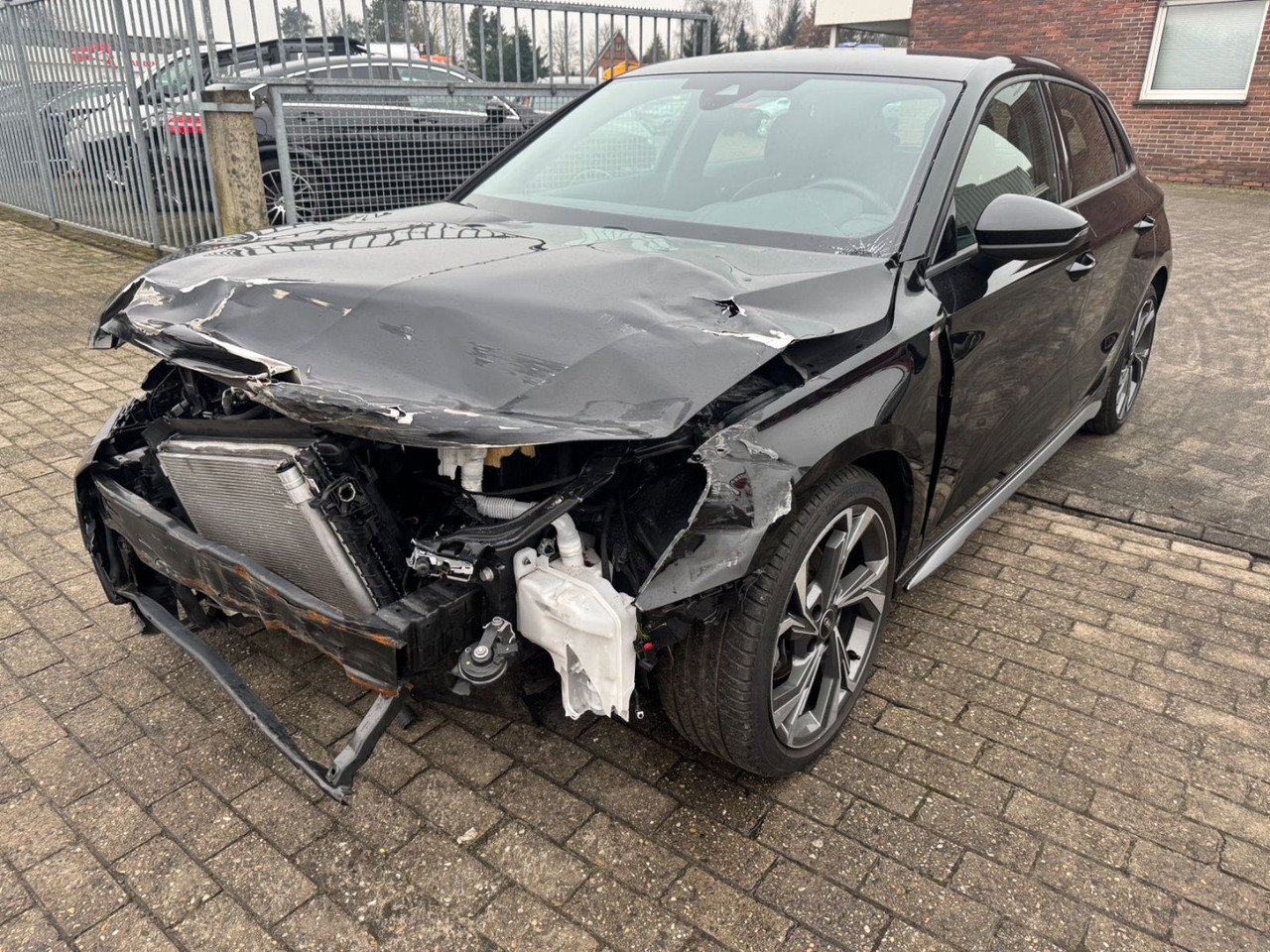 Audi A3 Sportback 35 TDI S line 32.000 KM S-TRONIC Audi A3 Sportback 35 TDI S line 32.000 KM S-TRONIC - Sedaan: pilt 5 Audi A3 Sportback 35 TDI S line 32.000 KM S-TRONIC Audi A3 Sportback 35 TDI S line 32.000 KM S-TRONIC - Sedaan: pilt 5