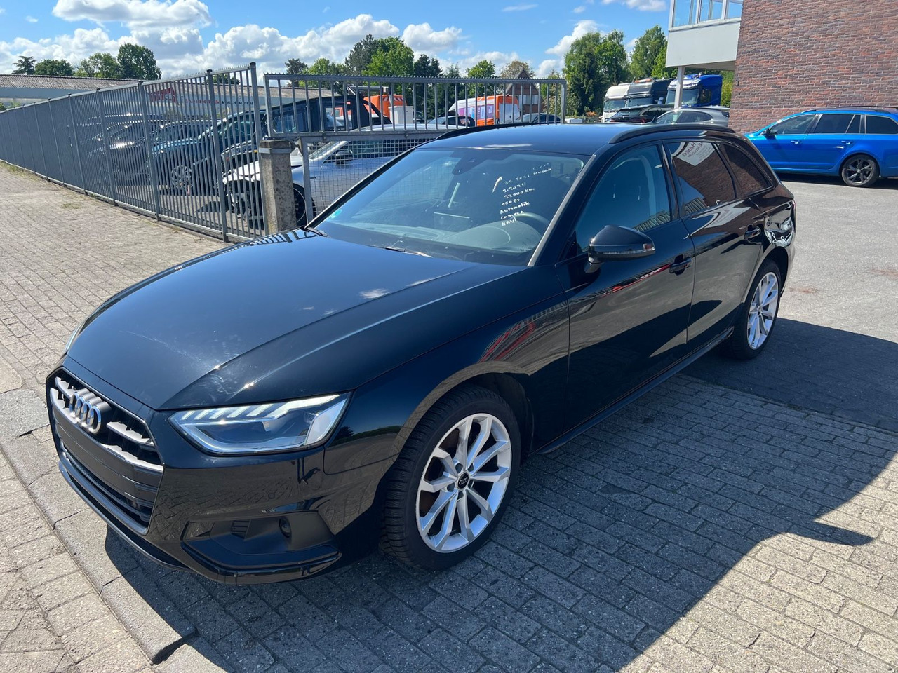 Audi A4 Avant 35 TFSI advanced Hybrid /Benzin AUTOMAT - Auto: pilt 1 Audi A4 Avant 35 TFSI advanced Hybrid /Benzin AUTOMAT - Auto: pilt 1
