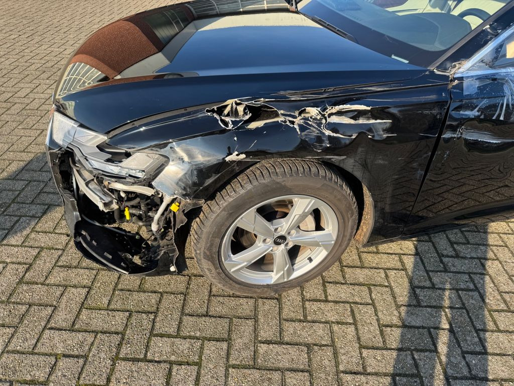 Audi A6 Avant 40 TDI S-Tronic PANORAMA / SITZKLIMA - Auto: pilt 5 Audi A6 Avant 40 TDI S-Tronic PANORAMA / SITZKLIMA - Auto: pilt 5