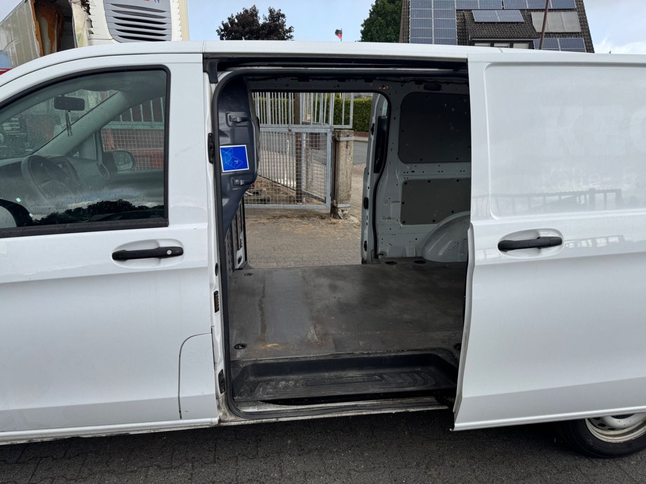 Mercedes-Benz Vito Kasten 114 CDI FWD extralang 2x Schiebetür - Väike kaubik: pilt 5 Mercedes-Benz Vito Kasten 114 CDI FWD extralang 2x Schiebetür - Väike kaubik: pilt 5