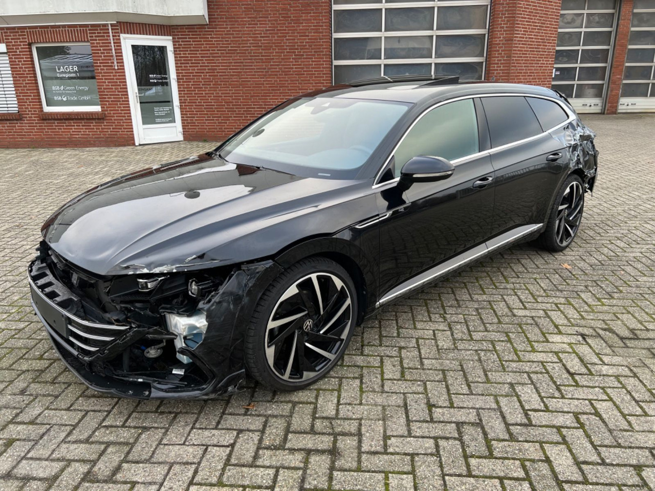 Volkswagen Arteon Shooting Brake R-Line 4Motion - Auto: pilt 1 Volkswagen Arteon Shooting Brake R-Line 4Motion - Auto: pilt 1
