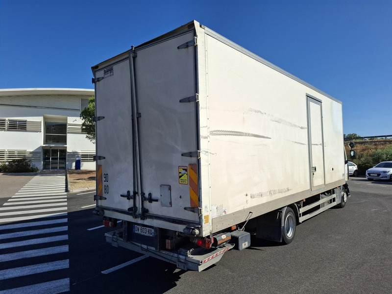 Renault D Cab 2.1 - Kasti veoauto: pilt 4 Renault D Cab 2.1 - Kasti veoauto: pilt 4