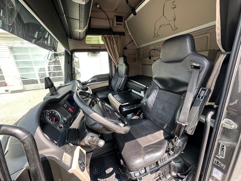 MAN TGX - Sadulveok: pilt 3 MAN TGX - Sadulveok: pilt 3