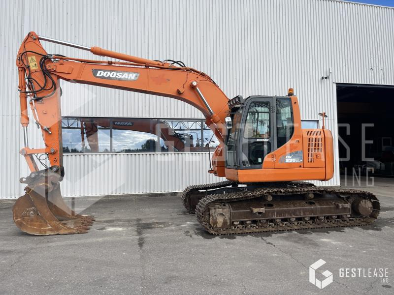 Doosan DX235LC - Lintekskavaator: pilt 1 Doosan DX235LC - Lintekskavaator: pilt 1