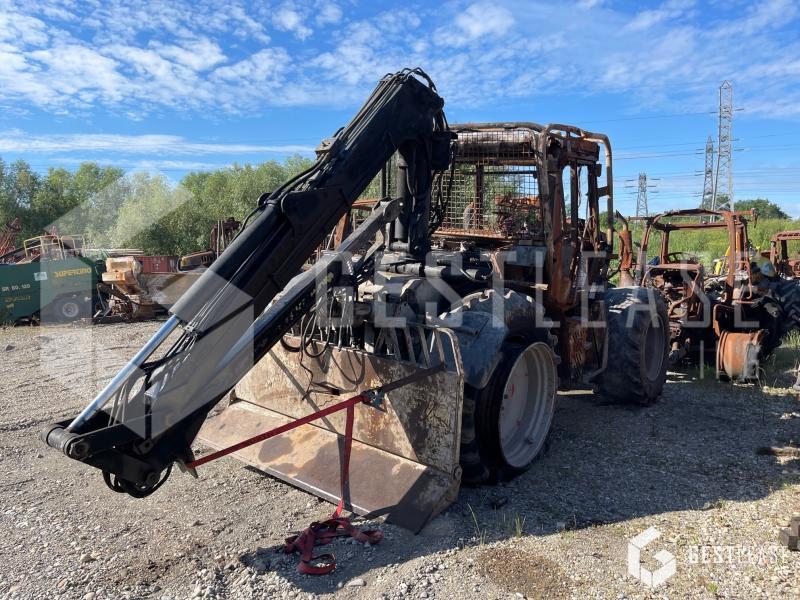 FENDT XYLON 524 - Metsatraktor: pilt 3 FENDT XYLON 524 - Metsatraktor: pilt 3