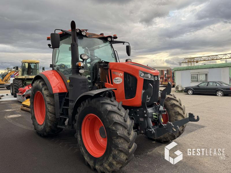 Kubota M6121 - Traktor: pilt 4 Kubota M6121 - Traktor: pilt 4