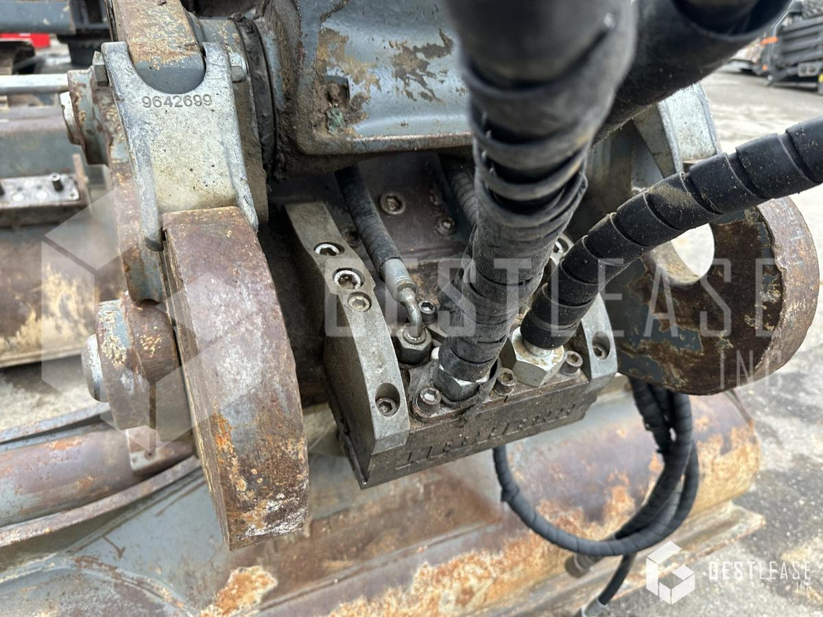 Liebherr R926 COMPACT - Lintekskavaator: pilt 5 Liebherr R926 COMPACT - Lintekskavaator: pilt 5