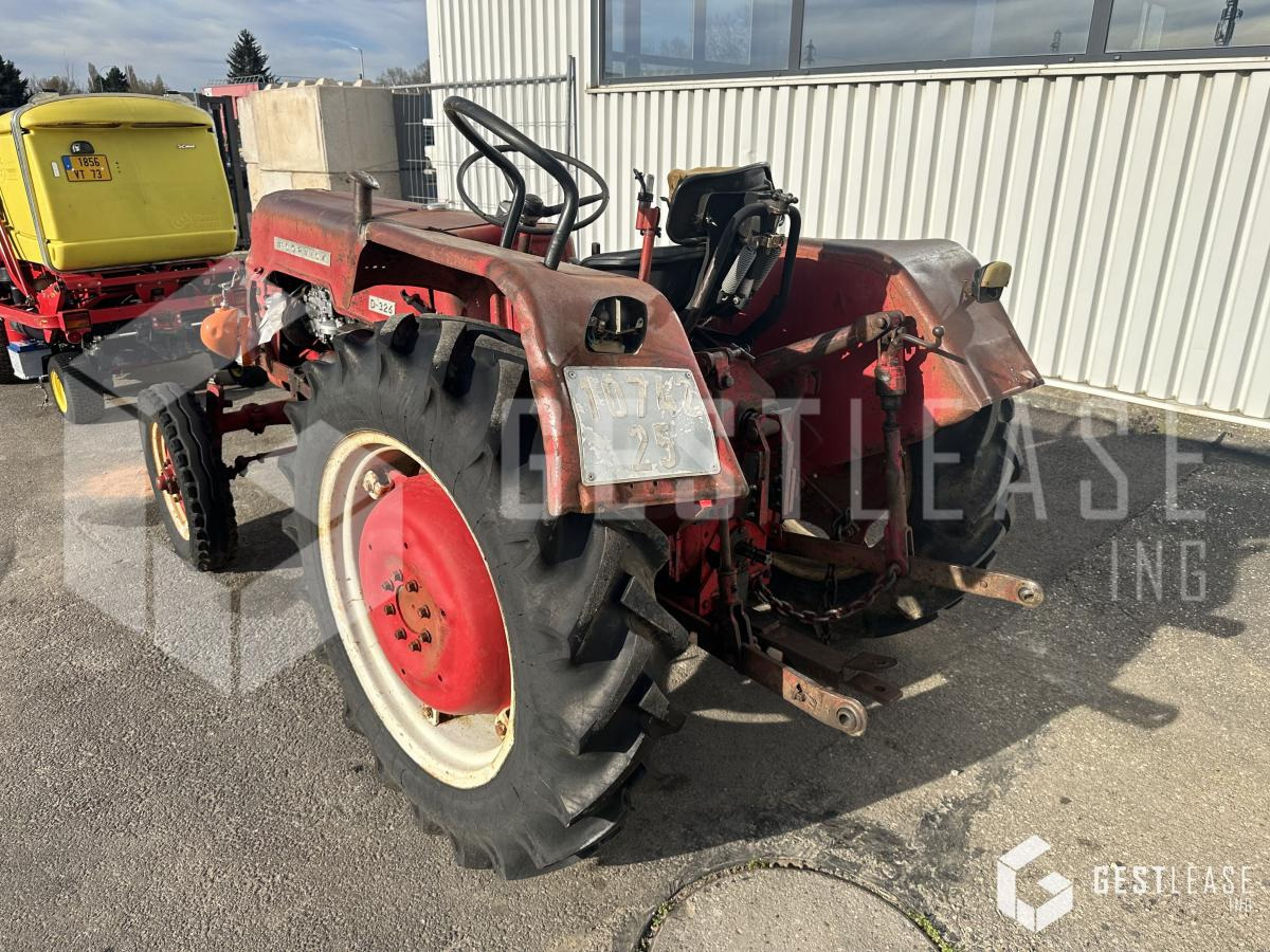 Mc Cormick D326 - Traktor: pilt 2 Mc Cormick D326 - Traktor: pilt 2