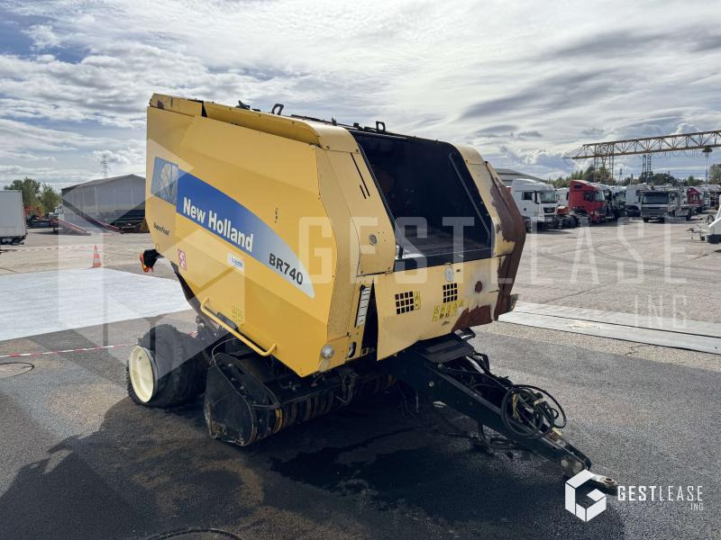 New Holland BR740 - Heinapress, ümmargune: pilt 4 New Holland BR740 - Heinapress, ümmargune: pilt 4