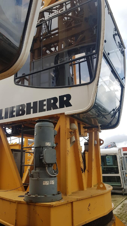 Liebherr 140 EC-H Litronic 2008 - Tornkraana: pilt 2 Liebherr 140 EC-H Litronic 2008 - Tornkraana: pilt 2