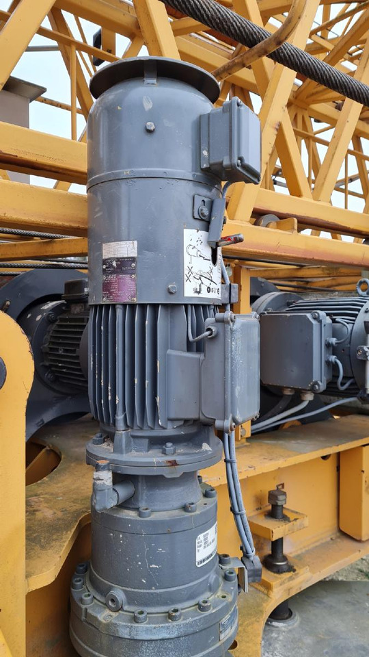 Liebherr 42K.1 - Tornkraana: pilt 3 Liebherr 42K.1 - Tornkraana: pilt 3